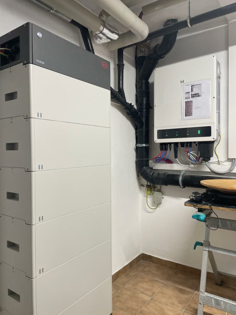 Nußdorf-Debant, SOLARier Winkerln, Photovoltaik, Stromspeicher, BYD Stromspeicher, IDM Luftwärmepumpe, SOLARier Energiekonzept, erneuerbare Energie, Heizen, Wärmepumpe