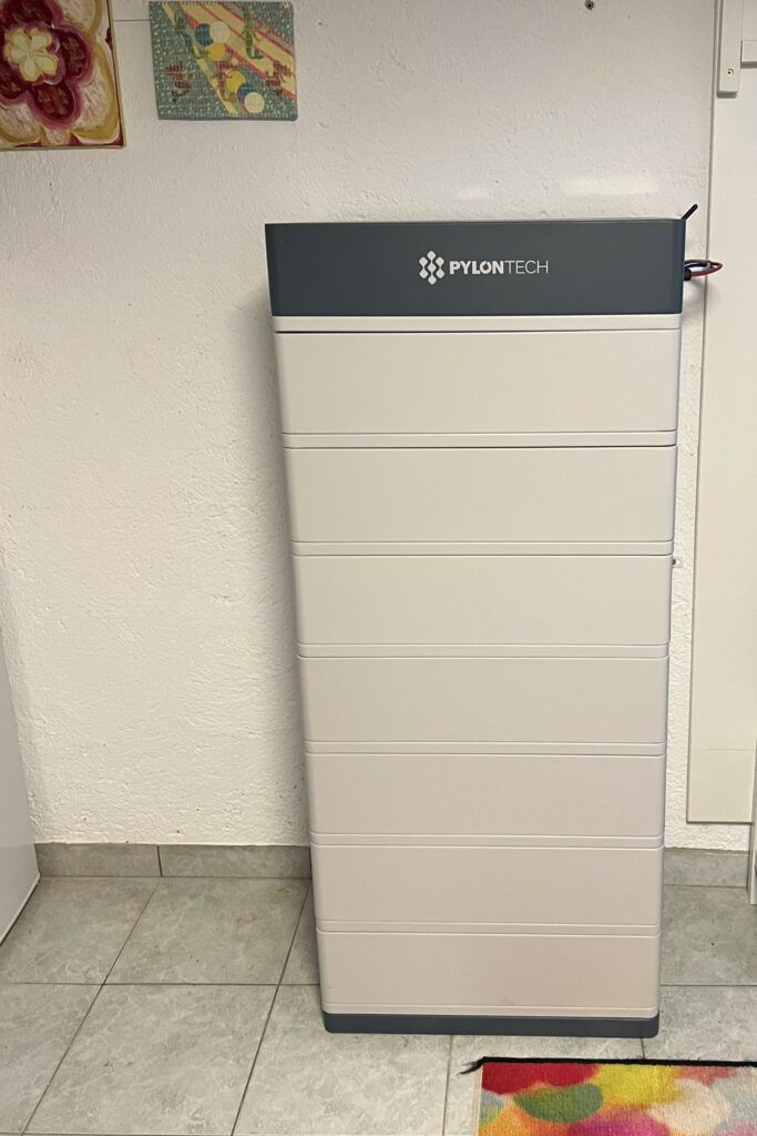 Stromspeicher, Erweiterung Stromspeicher, SOLARier, Pylontech, Hausbatterie, Lasberg,