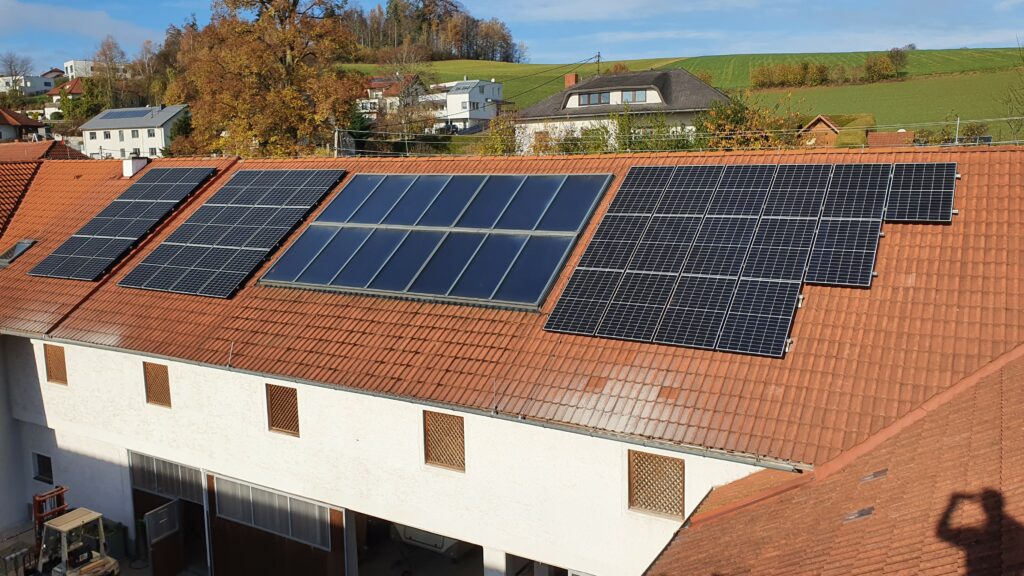 Solaranlage, Photovoltaik, Altenberg, Pufferspeicher, Neoom Speicher, erneuerbare Energie SOLARier